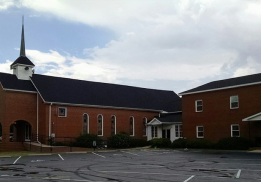 Side image of Middlesex Baptist Church | Summit Roofing