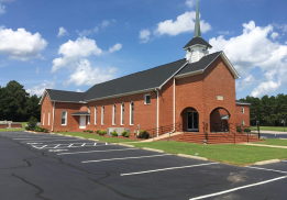 Side image of Middlesex Baptist Church | Summit Roofing